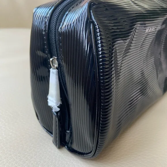Authentic Marc Jacobs Pouch - Picture 3 of 5